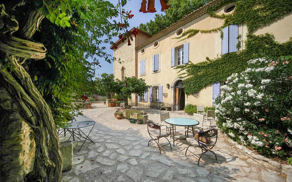 Gite Des Carmes And Spa Льо Тор Екстериор снимка